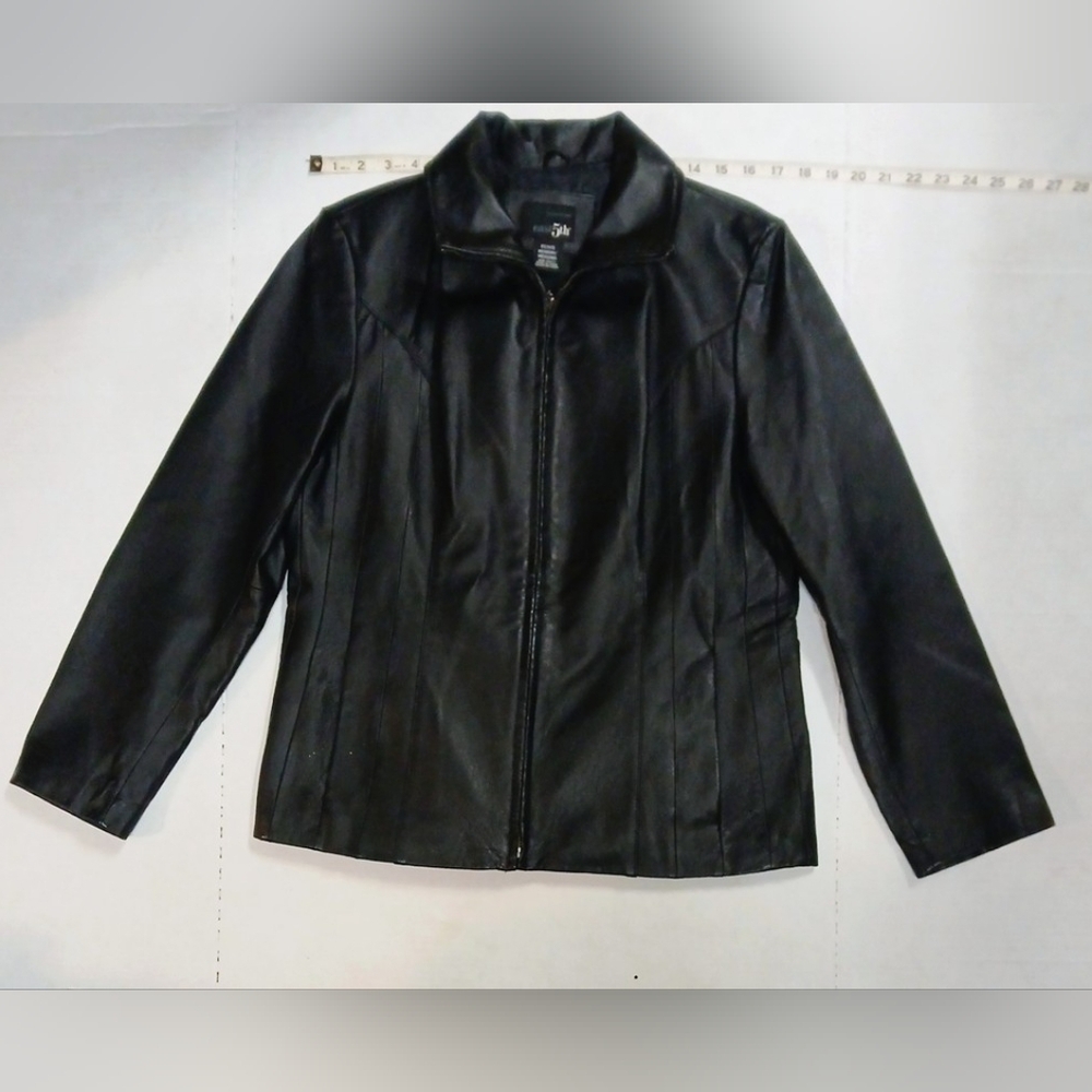 Vintage East 5th Women's Classic Black Genuine Leather Jacket Size Petite Medium - Picture 10 of 12